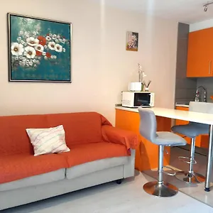  Apartamento Comfortable Next To The Pools España